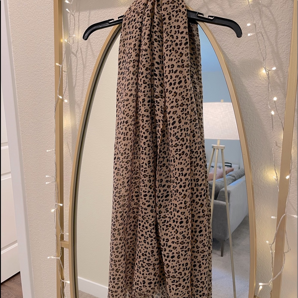 J Crew Leopard Print Scarf
